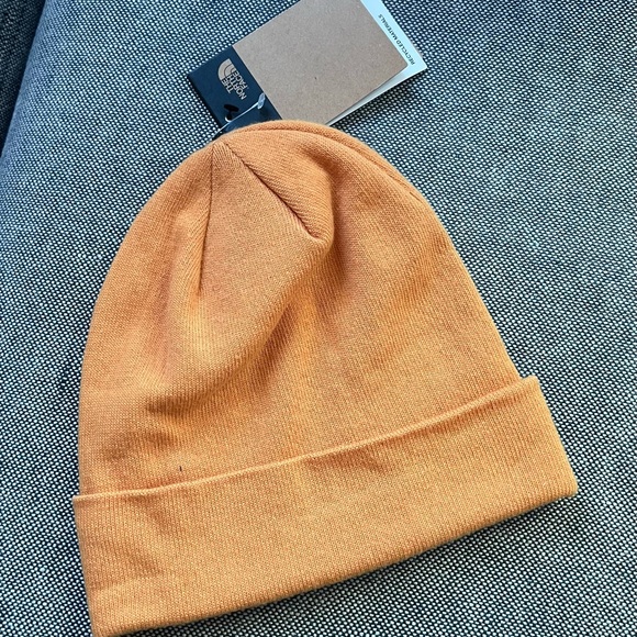 The North Face Beanie - Picture 4 of 5